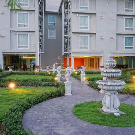 Nantra Chiangmai Riverfront Hotel Csiangmaj Kültér fotó