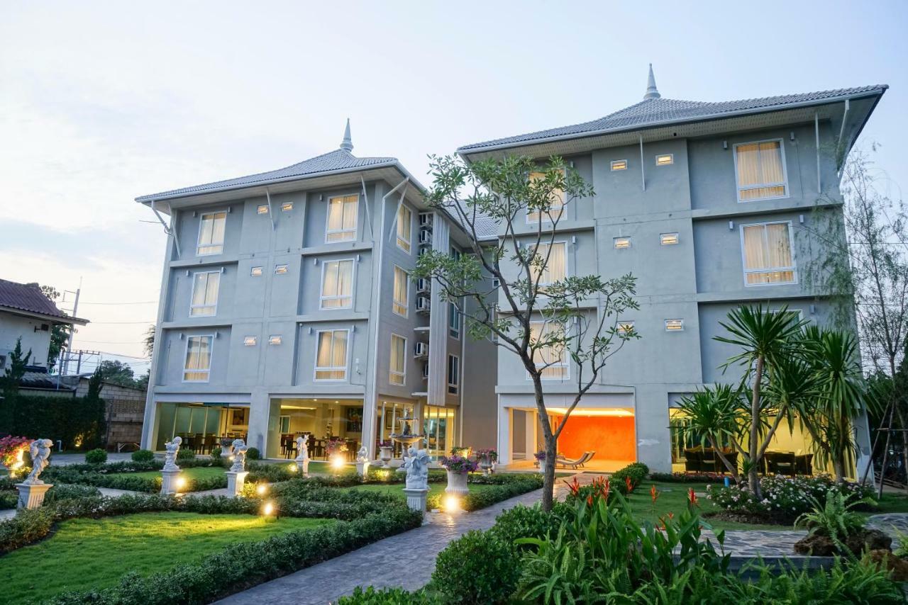 Nantra Chiangmai Riverfront Hotel Csiangmaj Kültér fotó