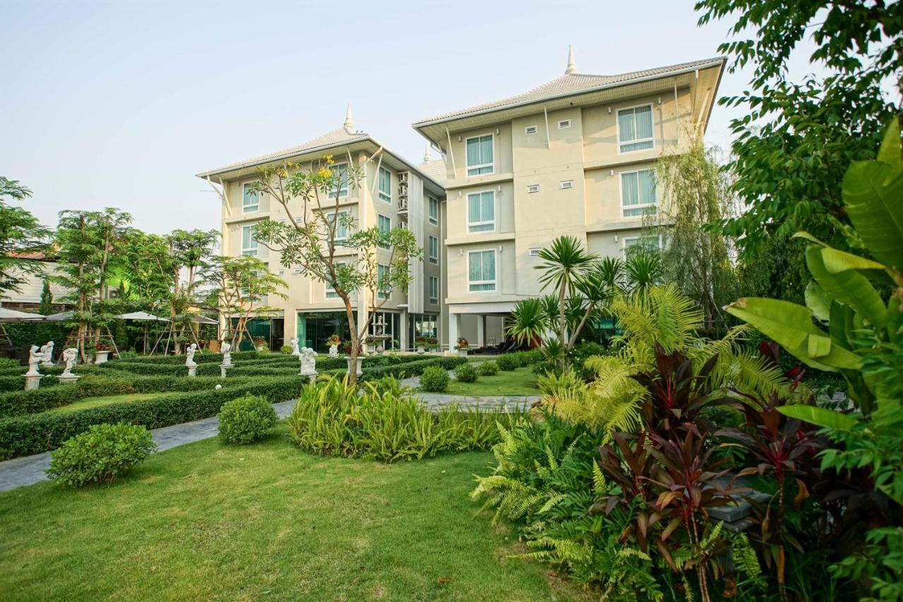 Nantra Chiangmai Riverfront Hotel Csiangmaj Kültér fotó
