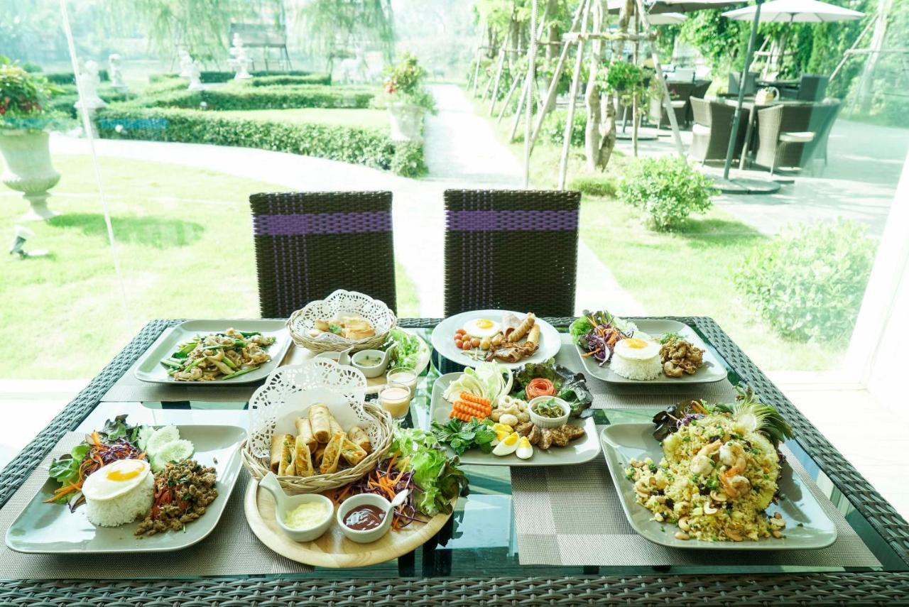 Nantra Chiangmai Riverfront Hotel Csiangmaj Kültér fotó